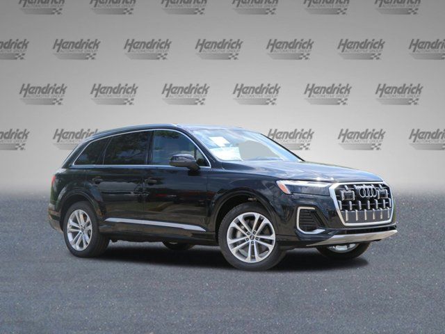 2025 Audi Q7 Premium