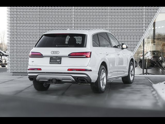 2025 Audi Q7 Premium