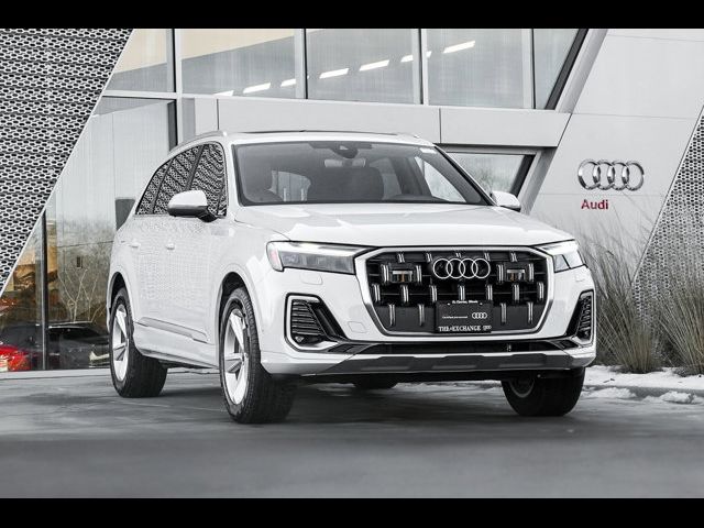 2025 Audi Q7 Premium