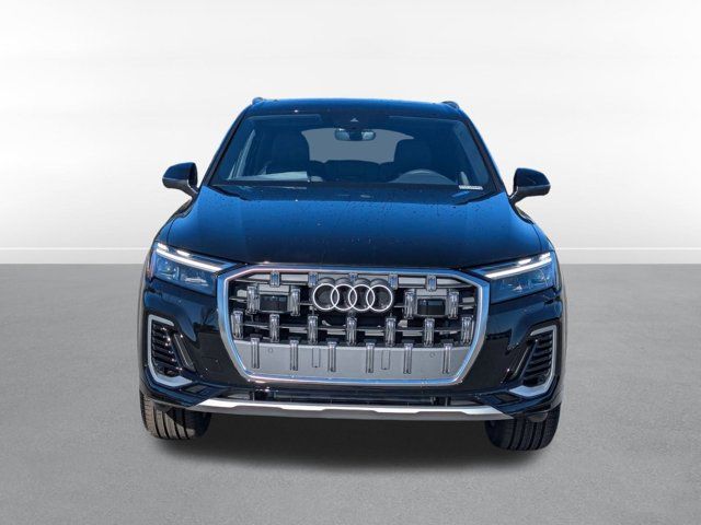 2025 Audi Q7 Premium