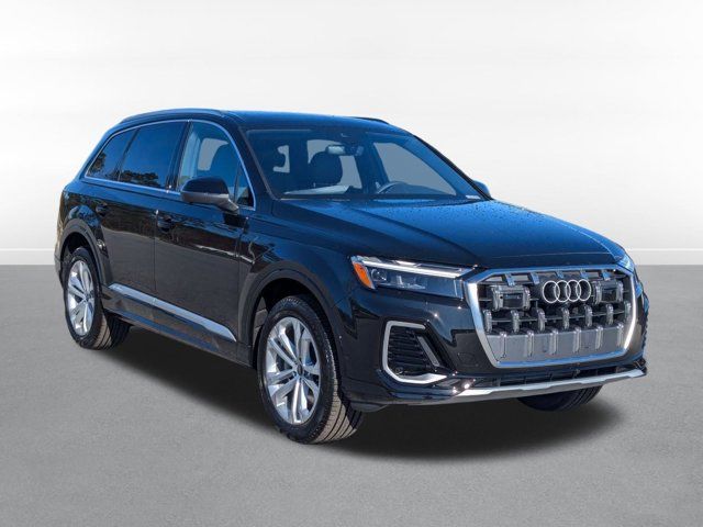 2025 Audi Q7 Premium