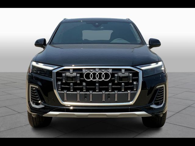 2025 Audi Q7 Premium