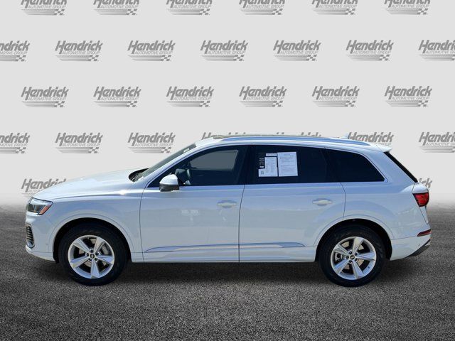 2025 Audi Q7 Premium