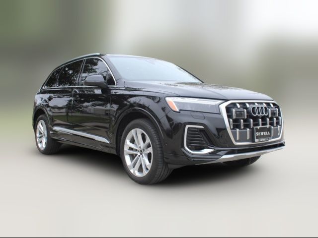 2025 Audi Q7 Premium