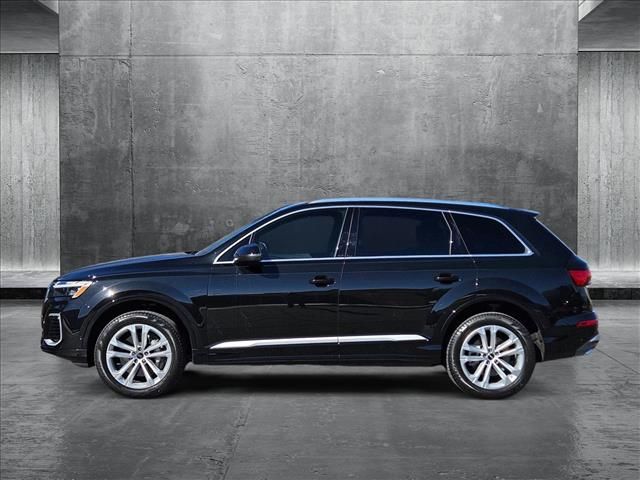 2025 Audi Q7 Premium