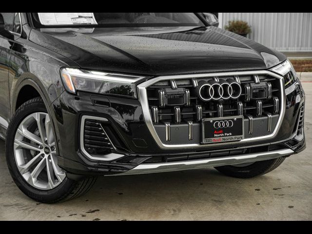 2025 Audi Q7 Premium