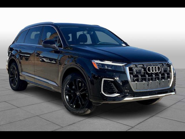 2025 Audi Q7 Premium