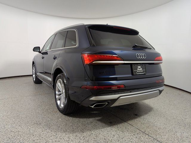 2025 Audi Q7 Premium