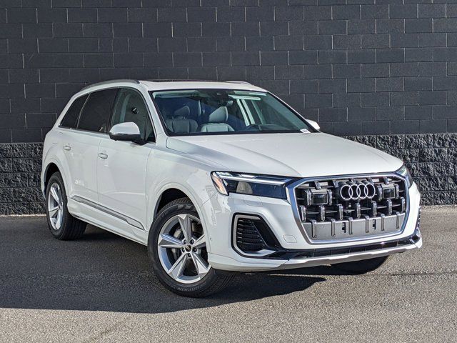 2025 Audi Q7 Premium