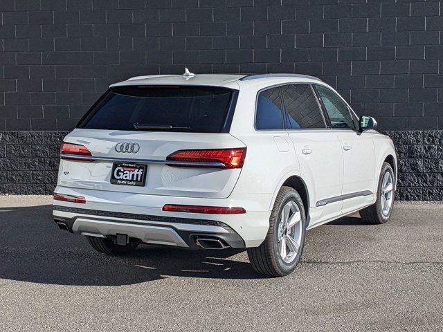 2025 Audi Q7 Premium