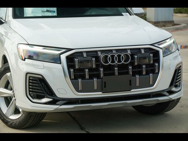 2025 Audi Q7 Premium