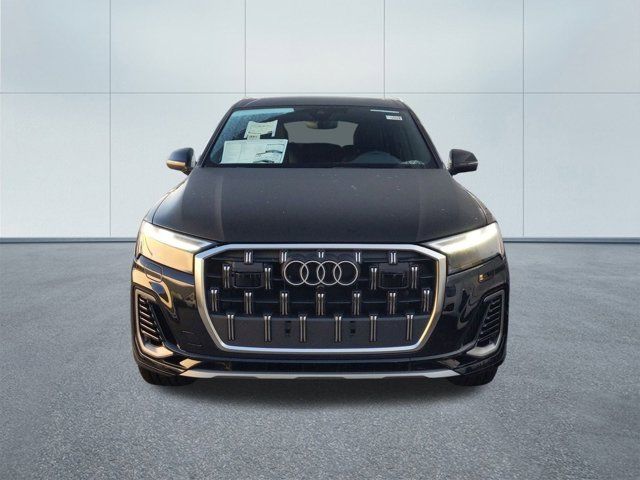 2025 Audi Q7 Premium