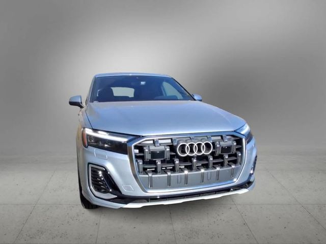 2025 Audi Q7 Premium