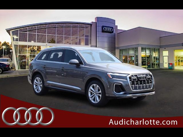 2025 Audi Q7 Premium