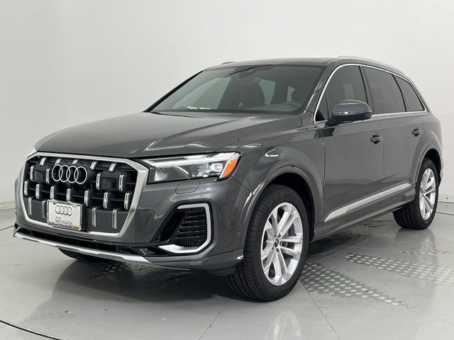 2025 Audi Q7 Premium