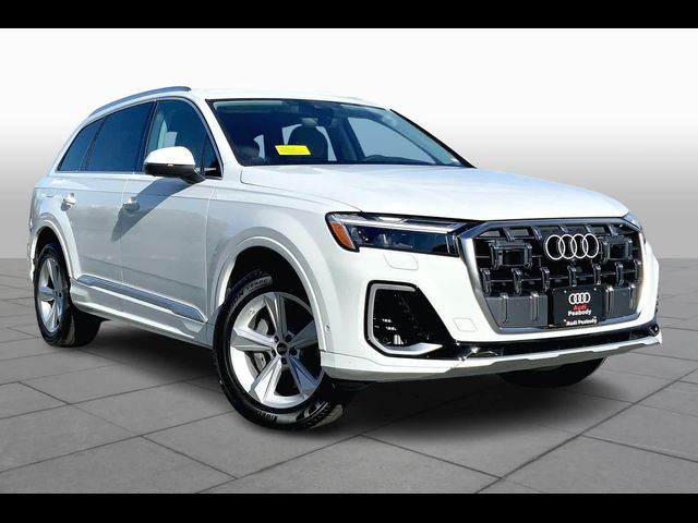 2025 Audi Q7 Premium