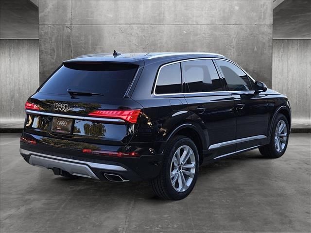 2025 Audi Q7 Premium