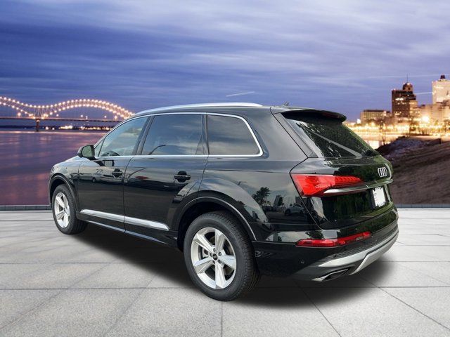 2025 Audi Q7 Premium