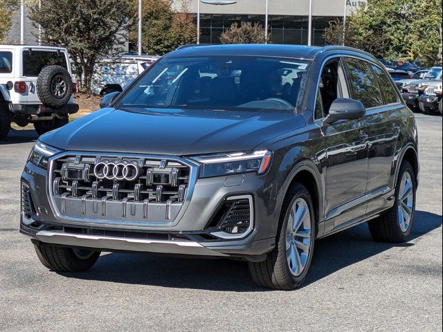 2025 Audi Q7 Premium