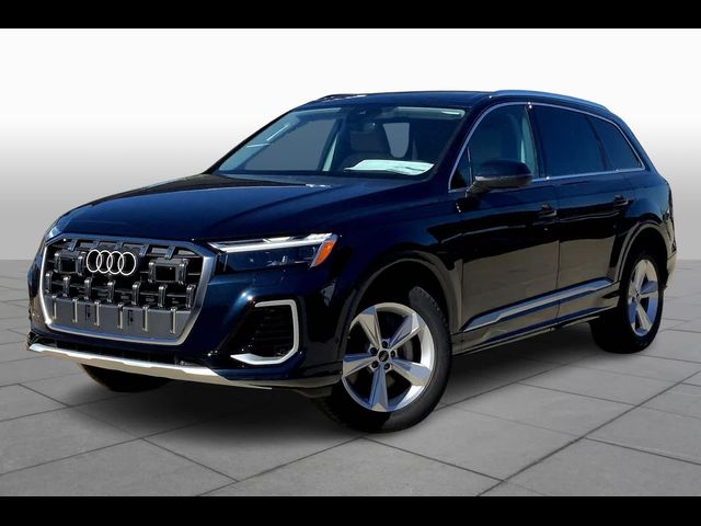 2025 Audi Q7 Premium