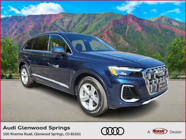 2025 Audi Q7 Premium