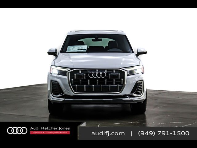 2025 Audi Q7 Premium