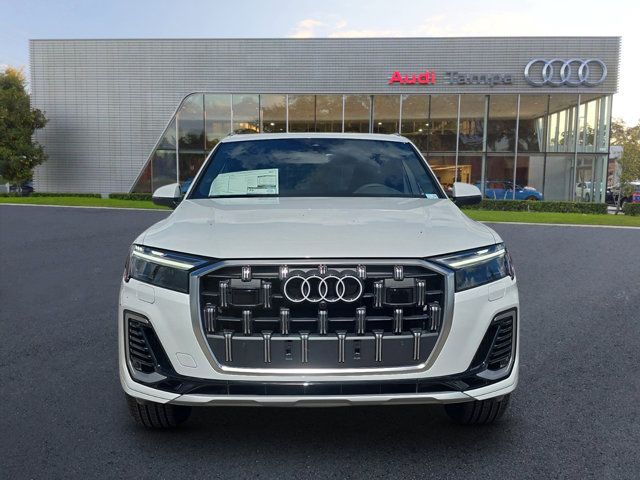 2025 Audi Q7 Premium