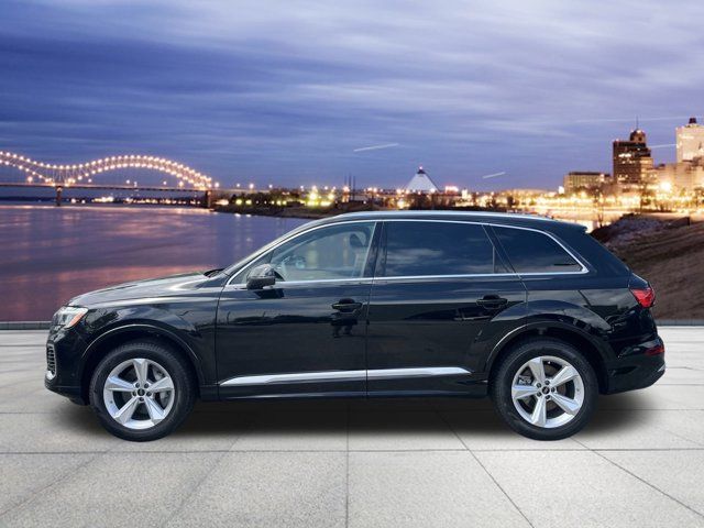 2025 Audi Q7 Premium