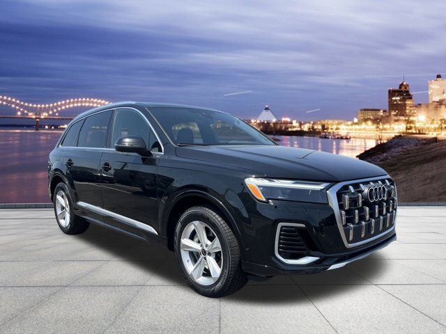 2025 Audi Q7 Premium