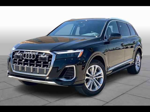 2025 Audi Q7 Premium