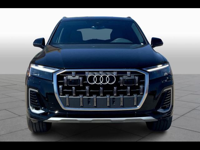 2025 Audi Q7 Premium