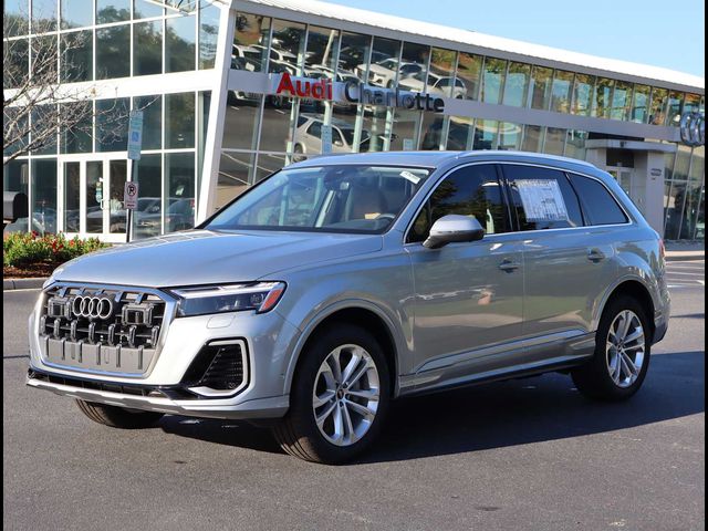 2025 Audi Q7 Premium