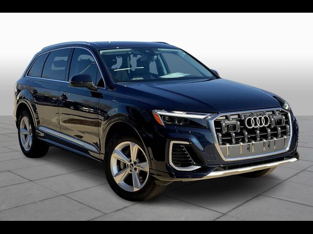 2025 Audi Q7 Premium