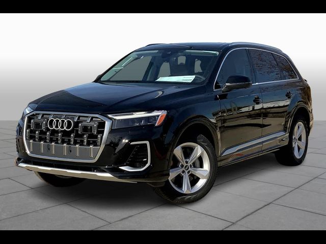 2025 Audi Q7 Premium