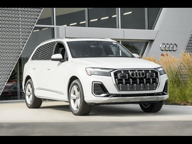 2025 Audi Q7 Premium