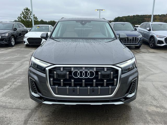 2025 Audi Q7 Premium