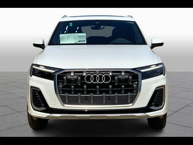 2025 Audi Q7 Premium