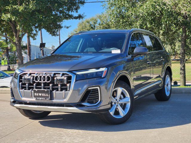 2025 Audi Q7 Premium