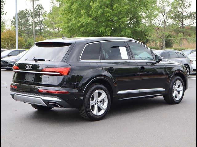 2025 Audi Q7 Premium