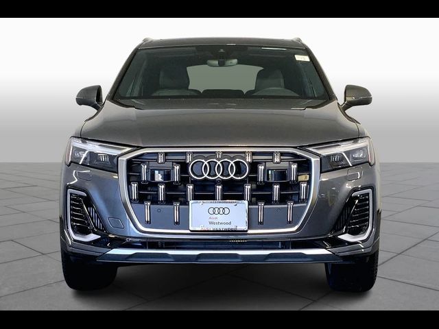 2025 Audi Q7 Premium