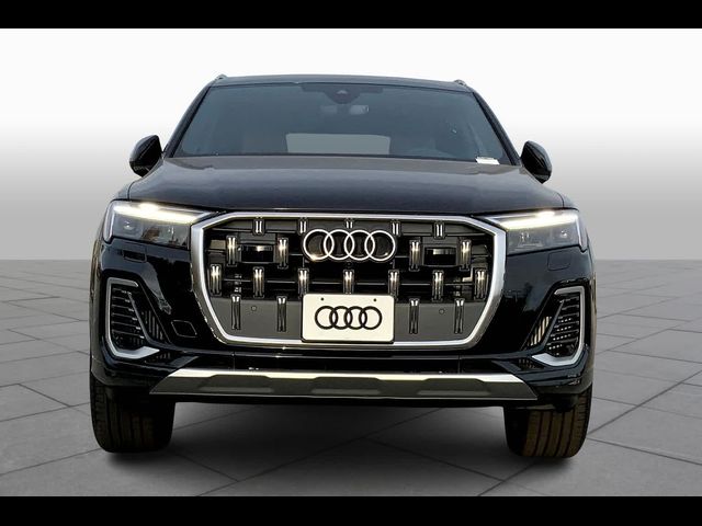 2025 Audi Q7 Premium