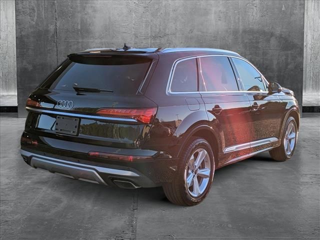 2025 Audi Q7 Premium