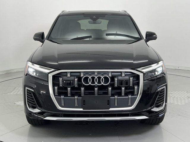 2025 Audi Q7 Premium