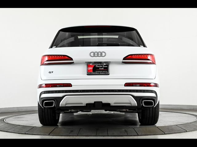 2025 Audi Q7 Premium