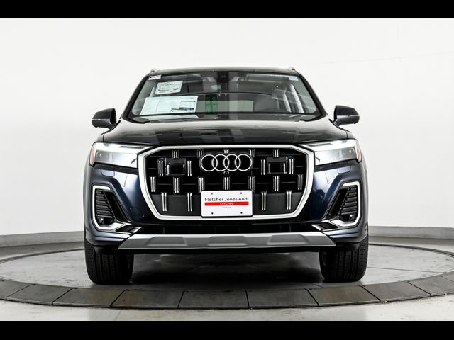 2025 Audi Q7 Premium