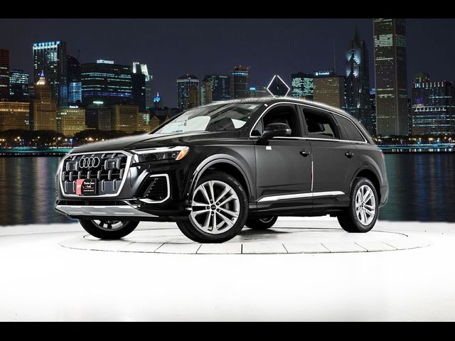 2025 Audi Q7 Premium