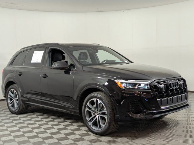 2025 Audi Q7 Premium Plus