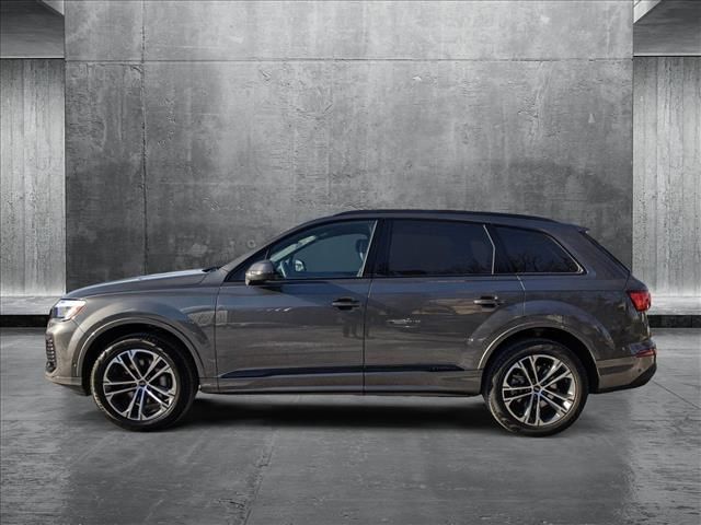 2025 Audi Q7 Premium Plus