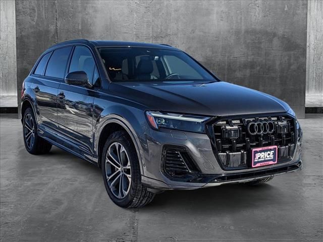 2025 Audi Q7 Premium Plus