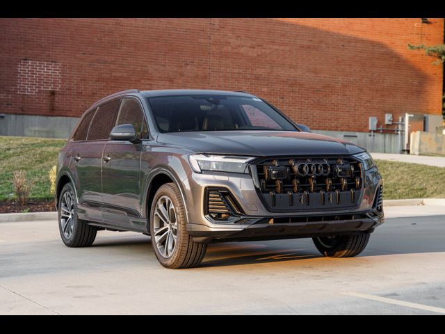 2025 Audi Q7 Premium Plus